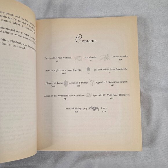 2 Cookbooks - 1- Food Facts and Chef's Secrets 2- New Whole Foods Encyclopedia - Picture 9 of 10